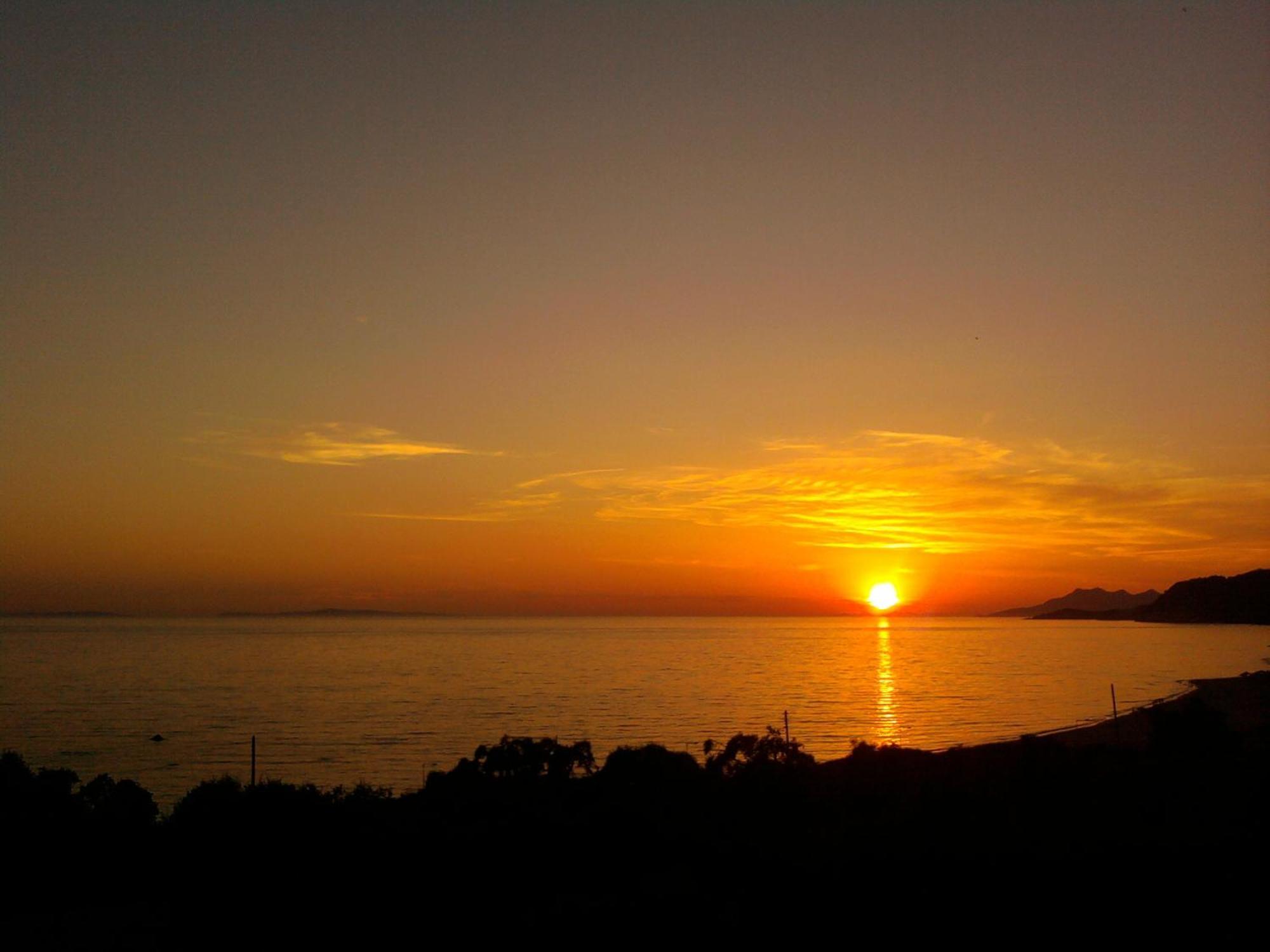Palmina Mare Villa And Studios Paralia Vrachou Luaran gambar