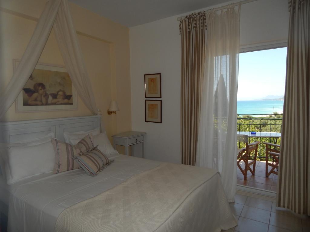 Palmina Mare Villa And Studios Paralia Vrachou Luaran gambar