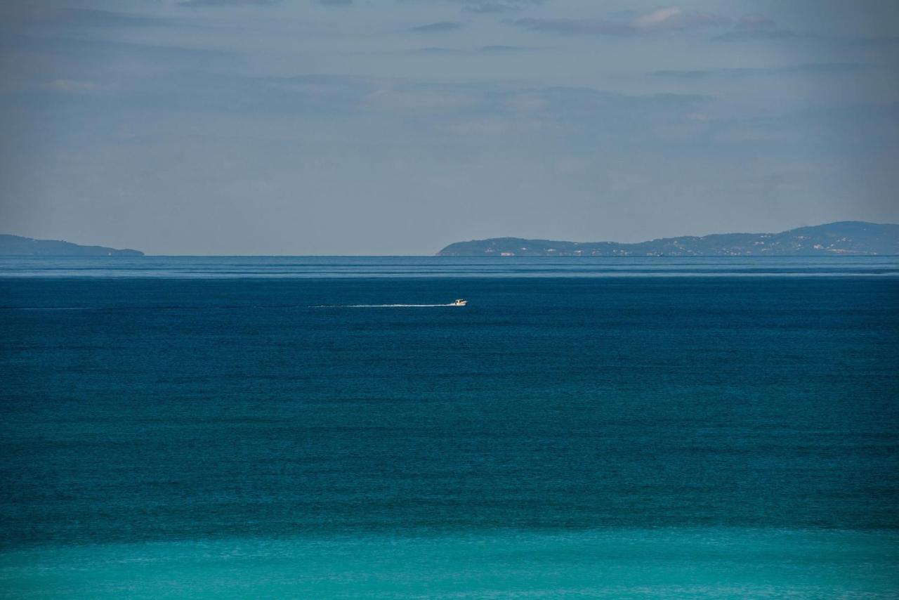 Palmina Mare Villa And Studios Paralia Vrachou Luaran gambar